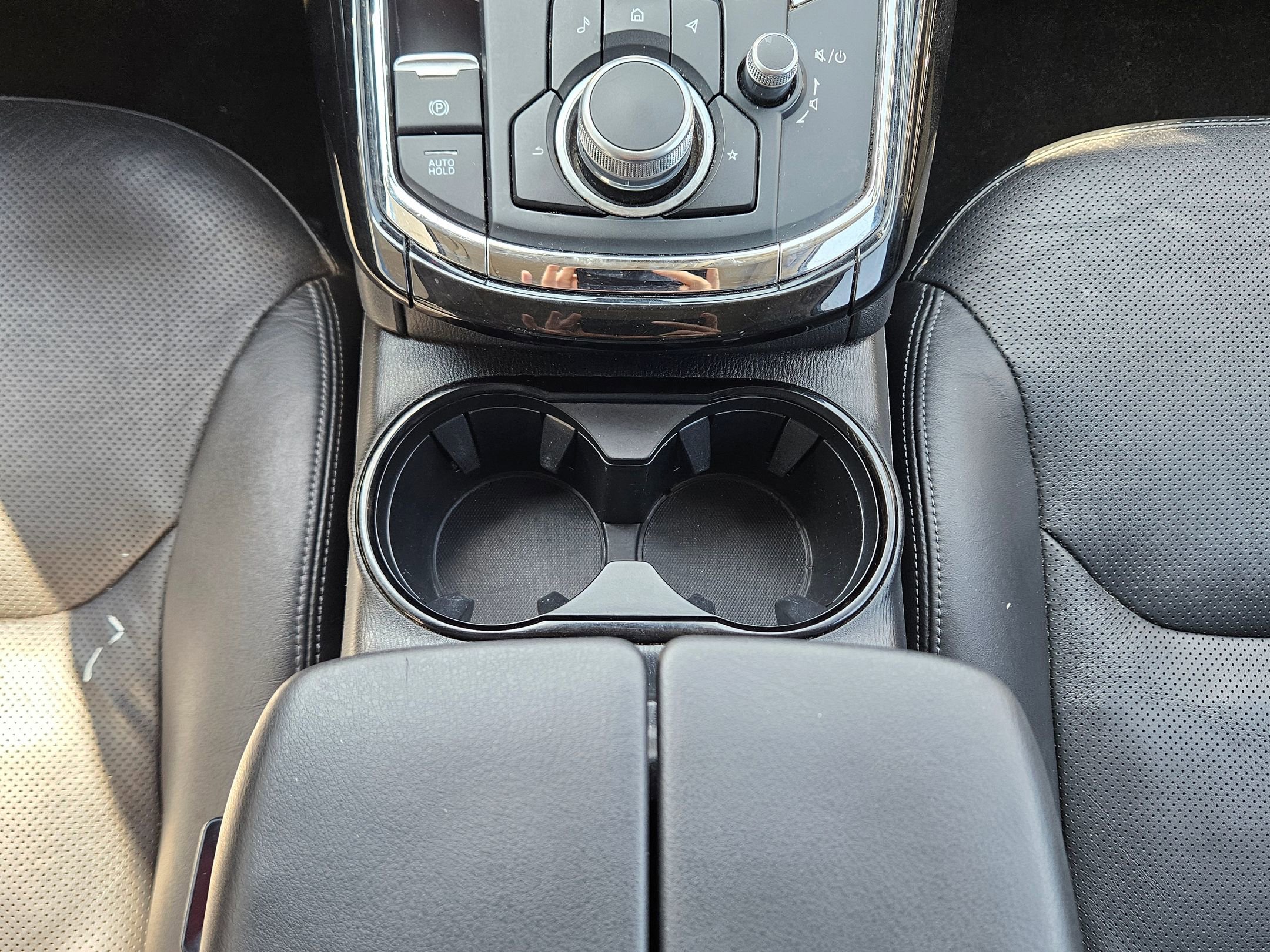 2023 Mazda CX-9 Touring photo 11