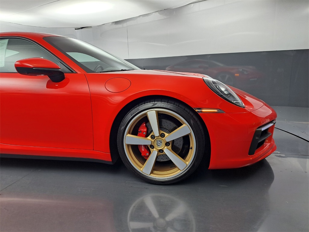 2024 Porsche 911 S photo 18
