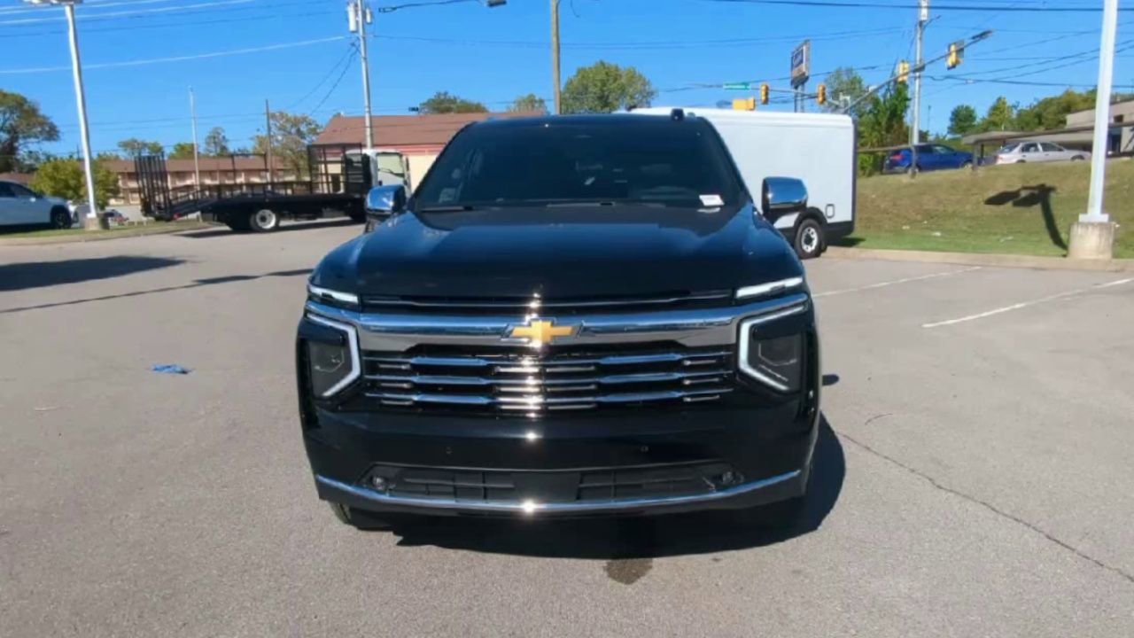 2026 Chevrolet Tahoe Premier photo 3