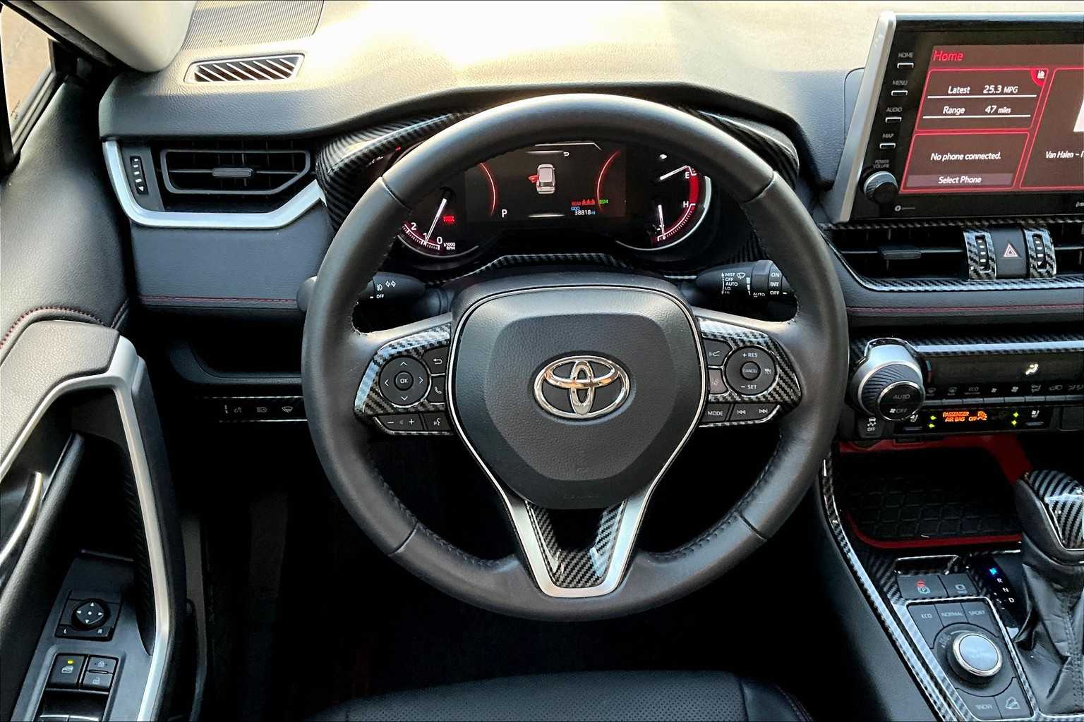 2022 Toyota RAV4 TRD photo 5