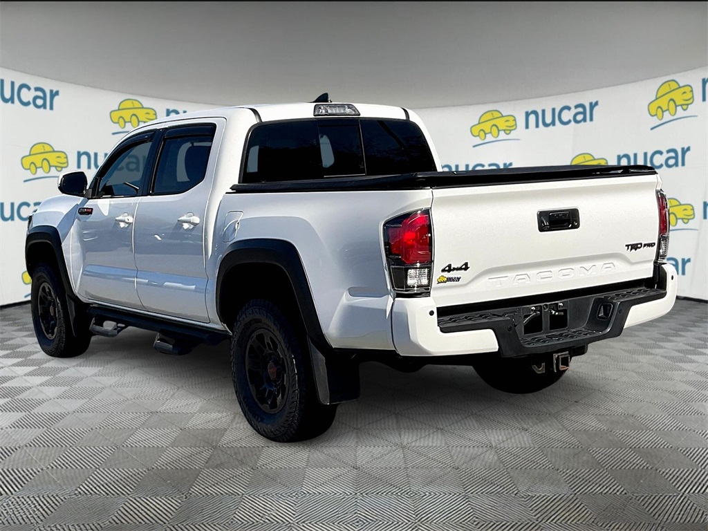 2017 Toyota Tacoma TRD Pro photo 4