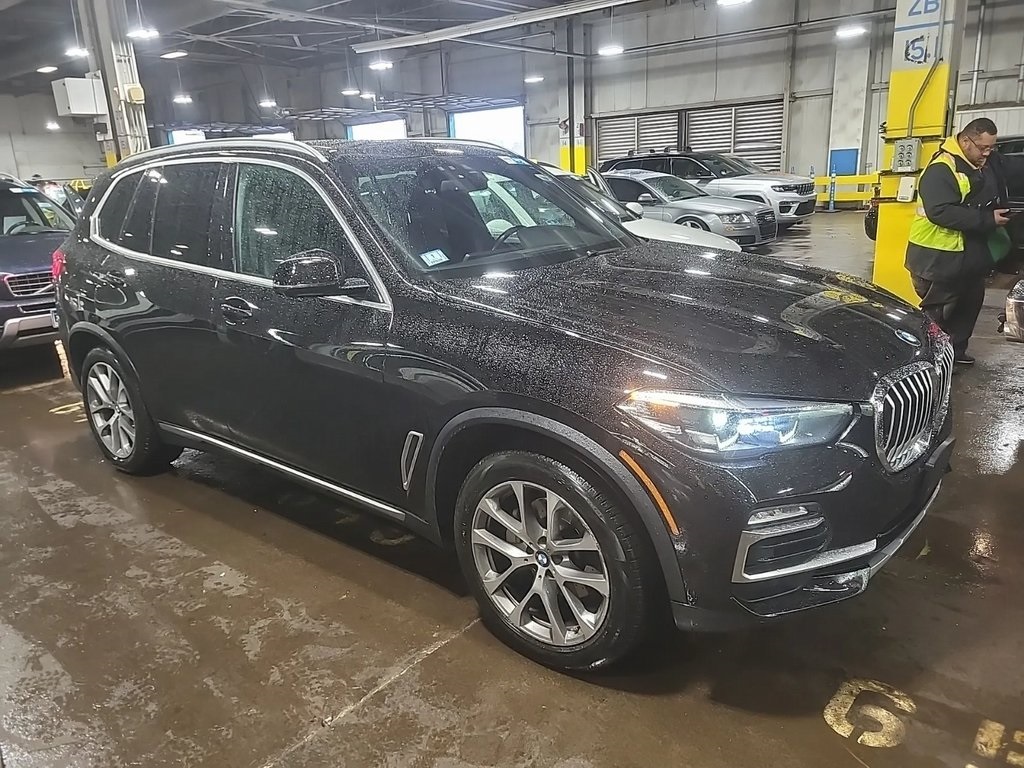 2019 BMW X5 40i's photo