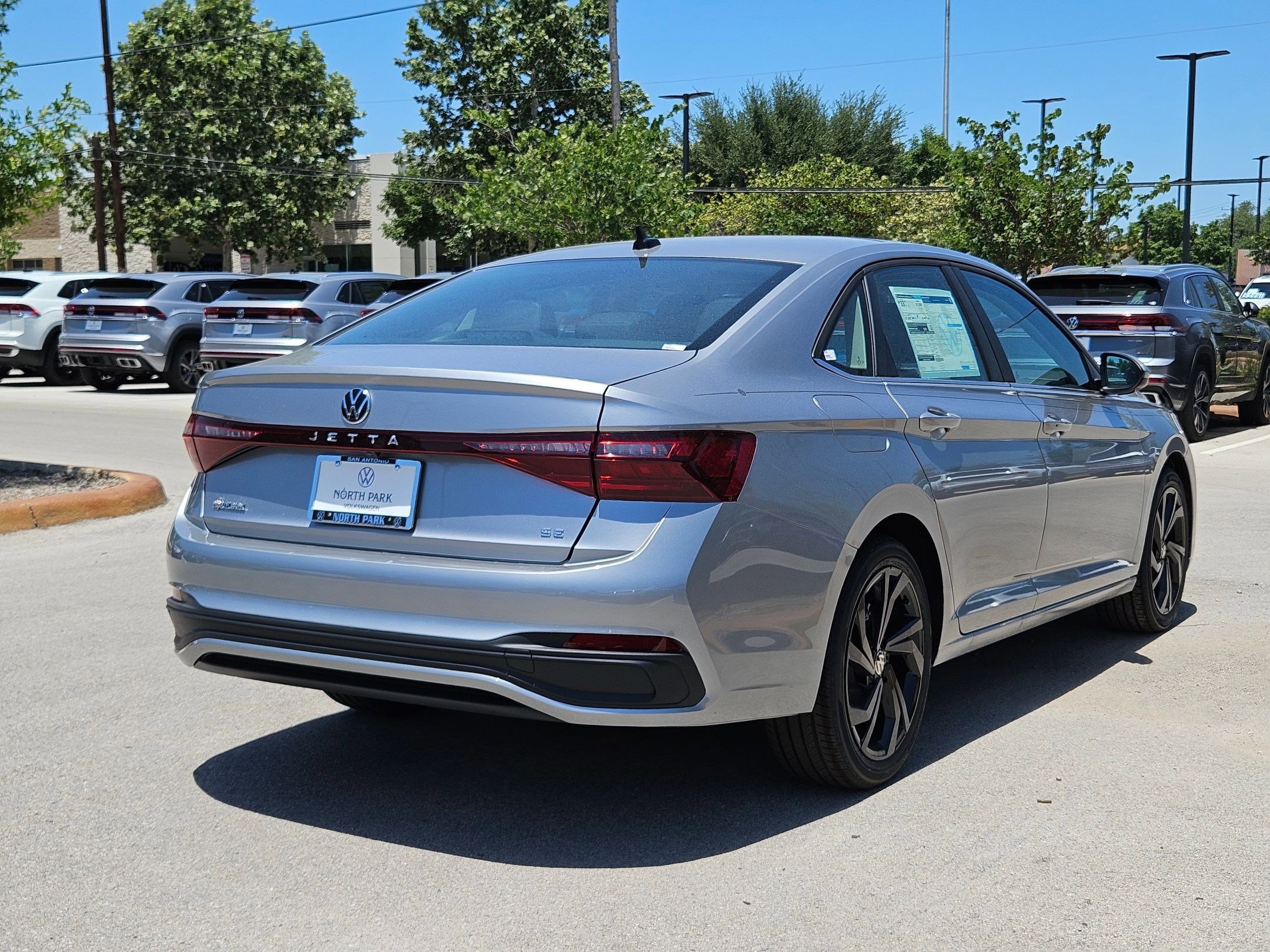 2025 Volkswagen Jetta SE photo 2