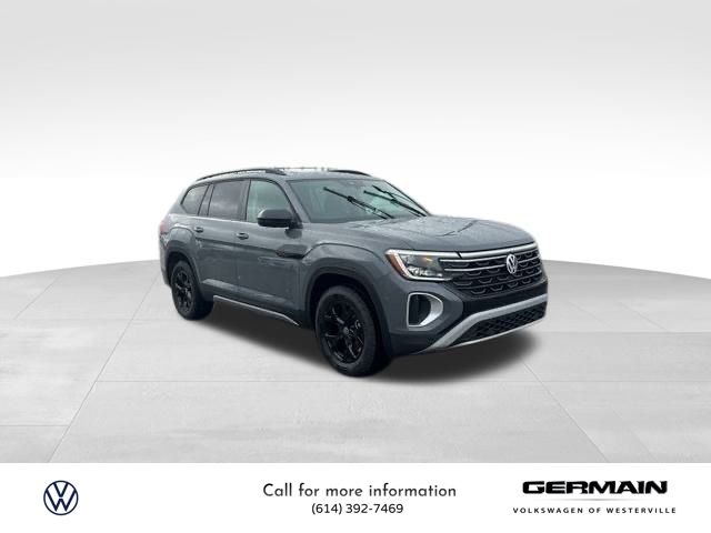 2025 Volkswagen Atlas Peak Edition SE photo 2