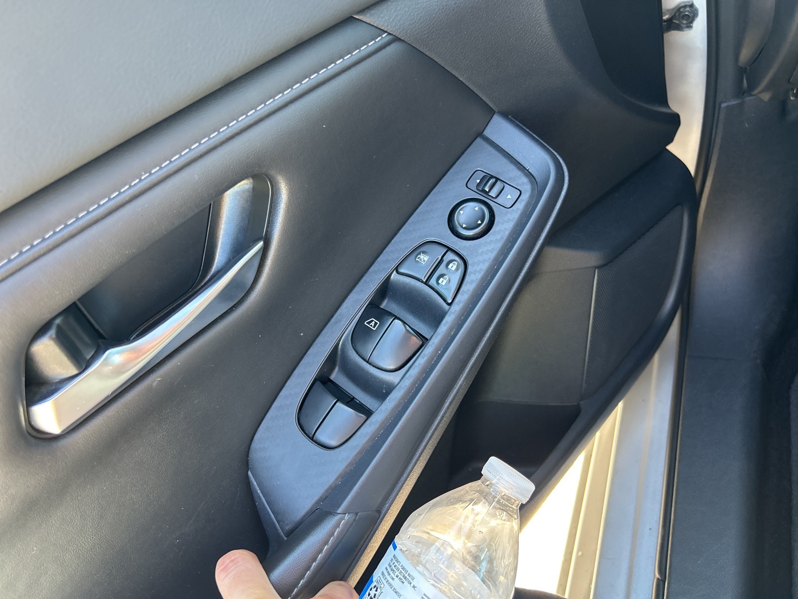 2021 Nissan Sentra SV photo 17