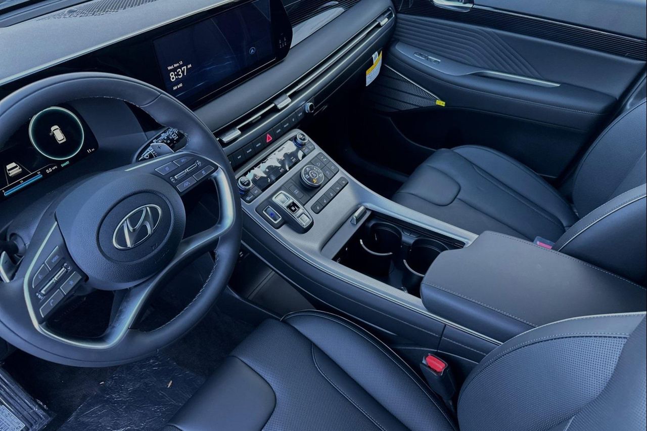2025 Hyundai Palisade Calligraphy photo 8