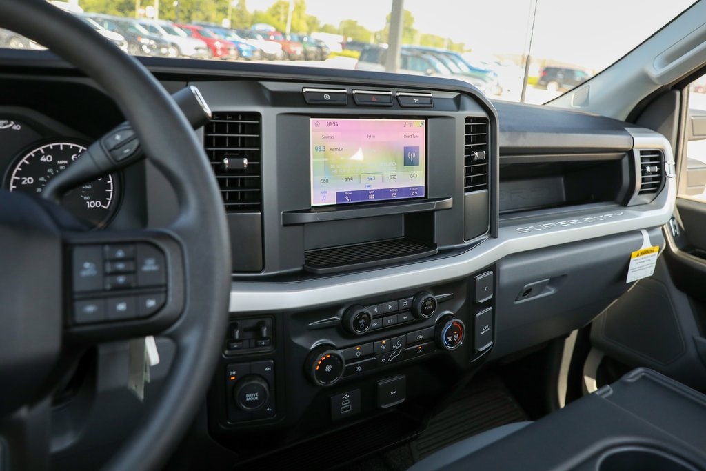 2024 Ford F-550 XL photo 29