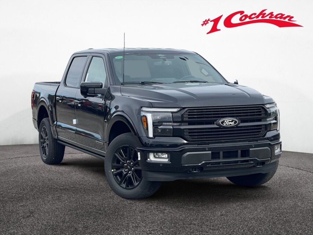 2025 Ford F-150 Platinum's photo