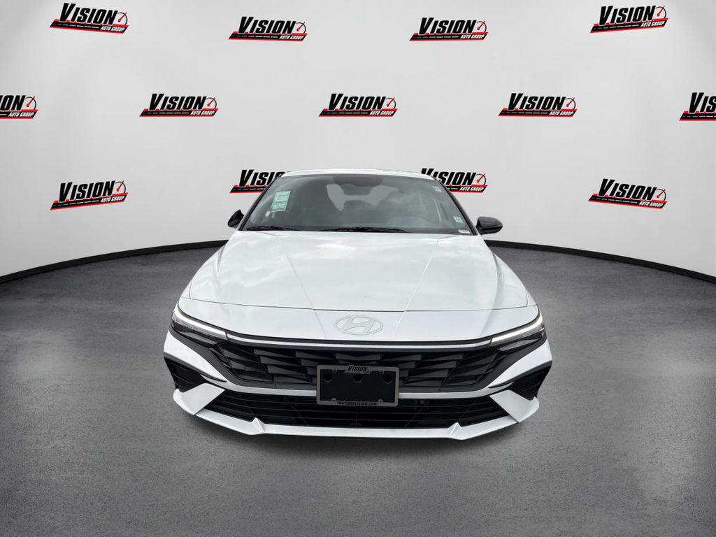 2026 Hyundai Elantra Hybrid SEL Sport photo 2