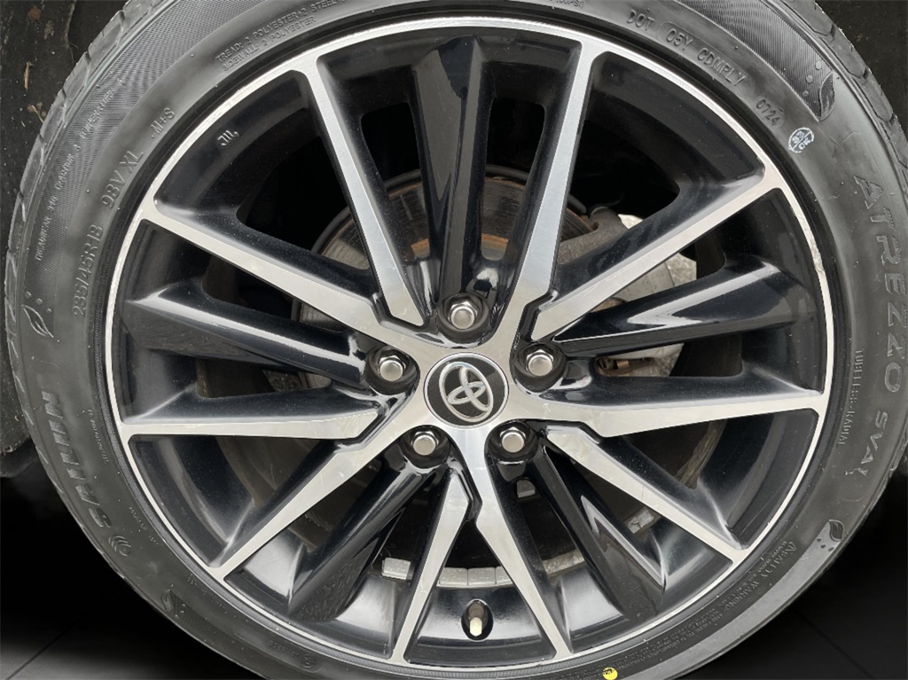 2022 Toyota Camry SE photo 25
