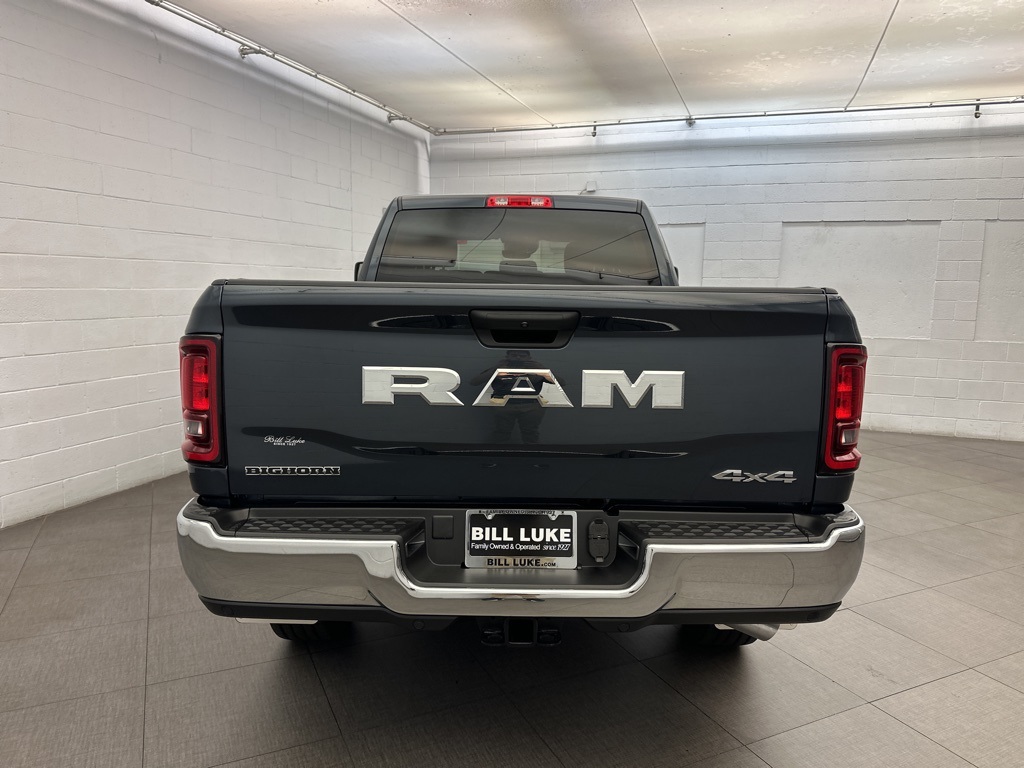 2025 Ram 2500 Big Horn photo 3