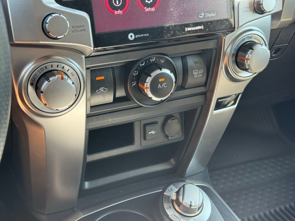 2024 Toyota 4Runner SR5 photo 26