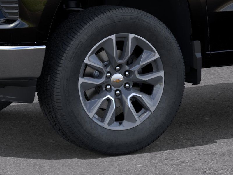 2025 Chevrolet Silverado LT photo 9