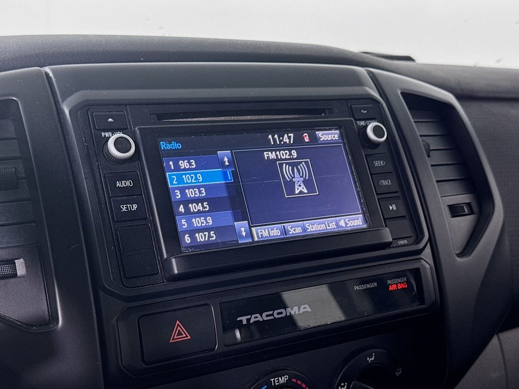2015 Toyota Tacoma Base photo 13