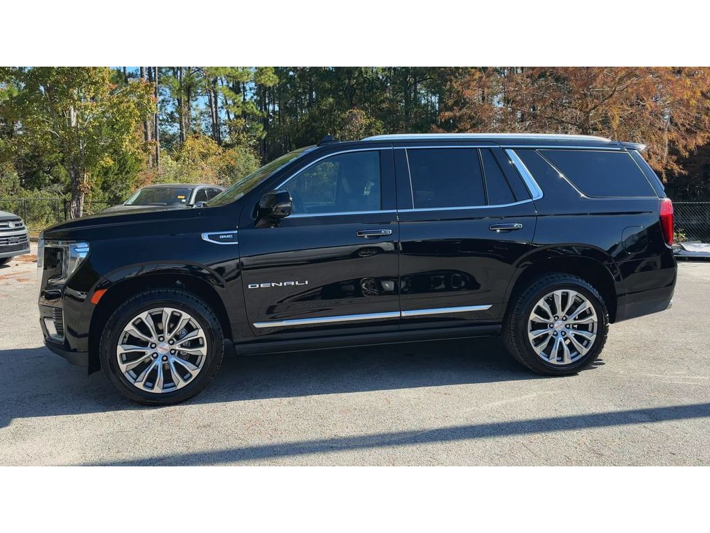 2021 Gmc Yukon Denali photo 4