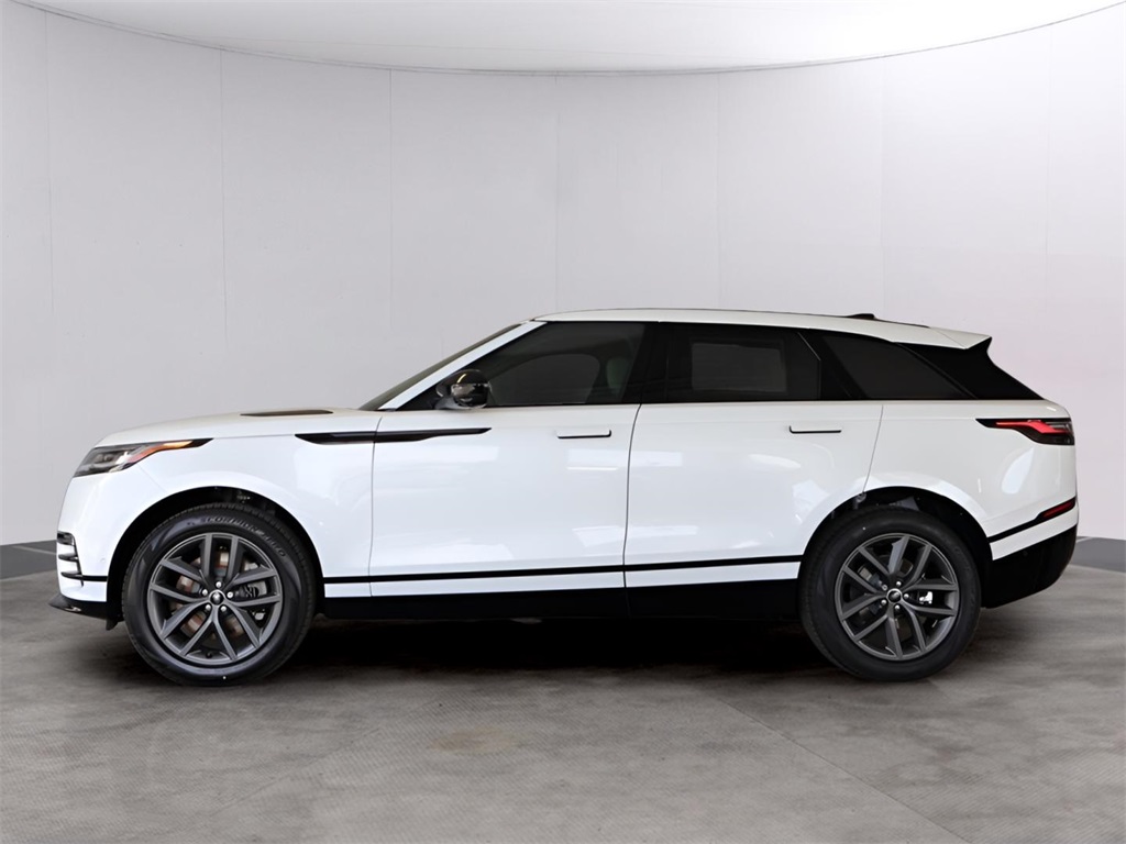 2026 Land Rover Range Rover Velar SE photo 4