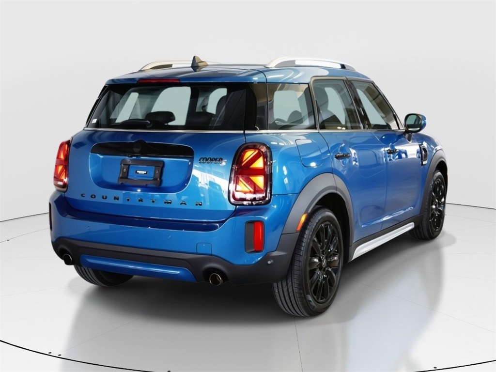 2024 Mini Countryman Iconic photo 4