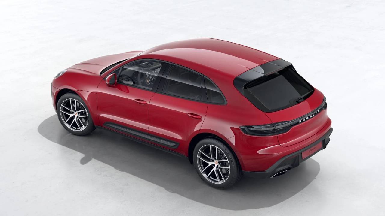 2026 Porsche Macan T photo 4