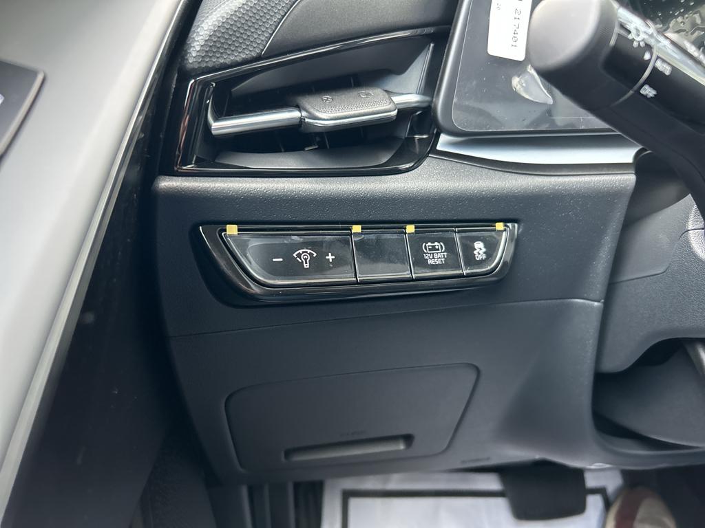 2025 Kia Niro LX photo 26