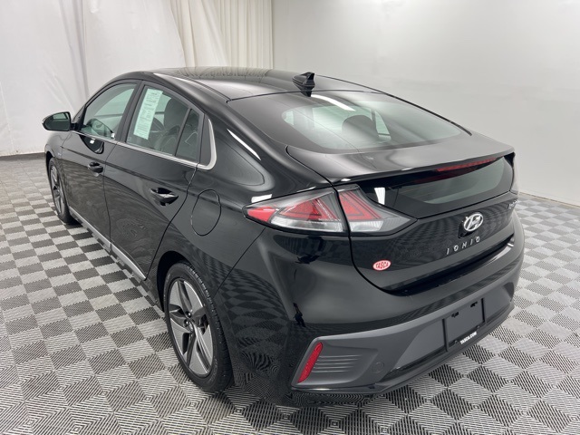 2020 Hyundai Ioniq SEL photo 6