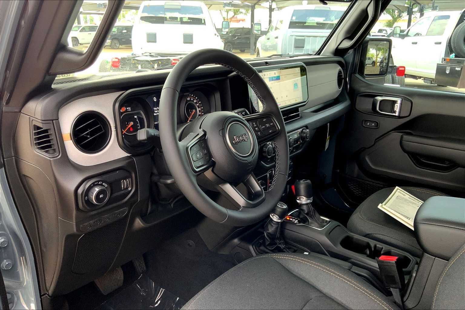 2025 Jeep Wrangler Willys photo 8