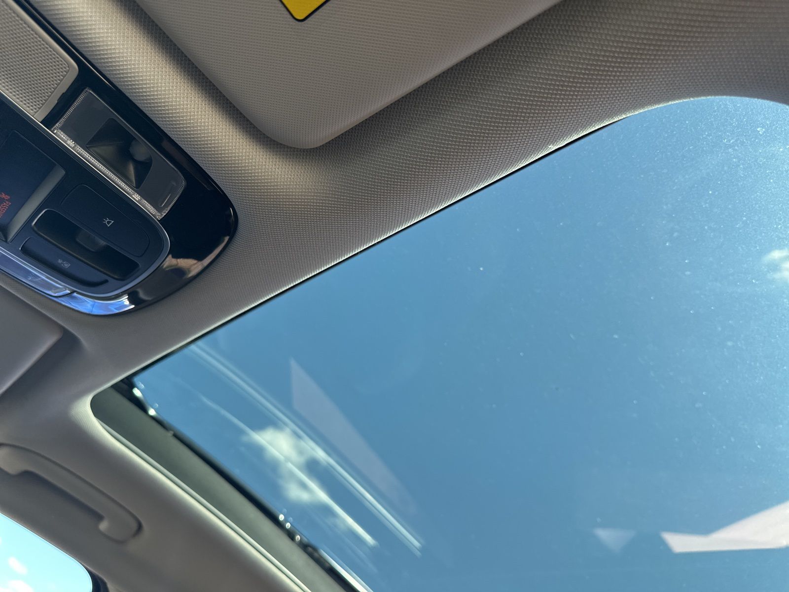 2025 Hyundai Tucson Hybrid SEL Convenience photo 28