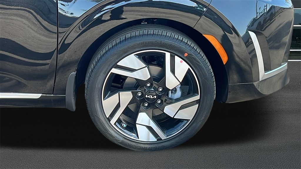2025 Kia Soul GT-Line photo 12