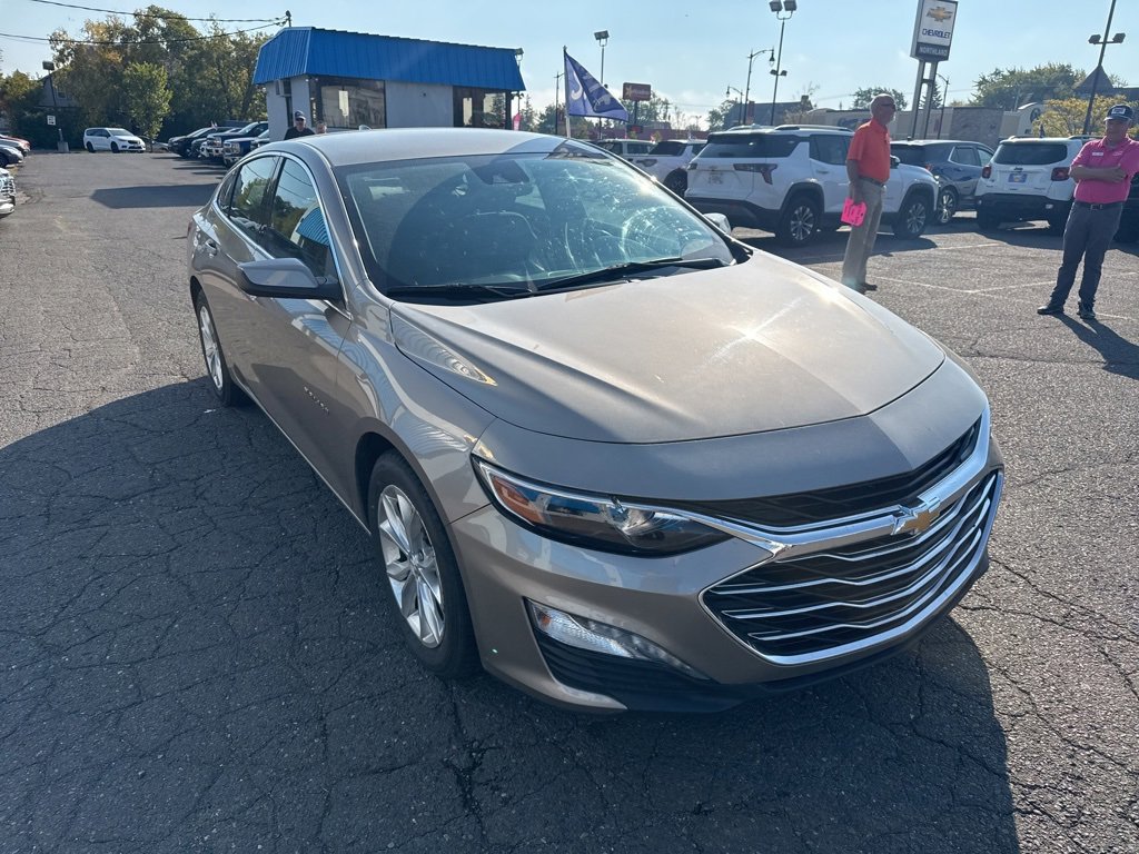 2024 Chevrolet Malibu 1LT photo 4