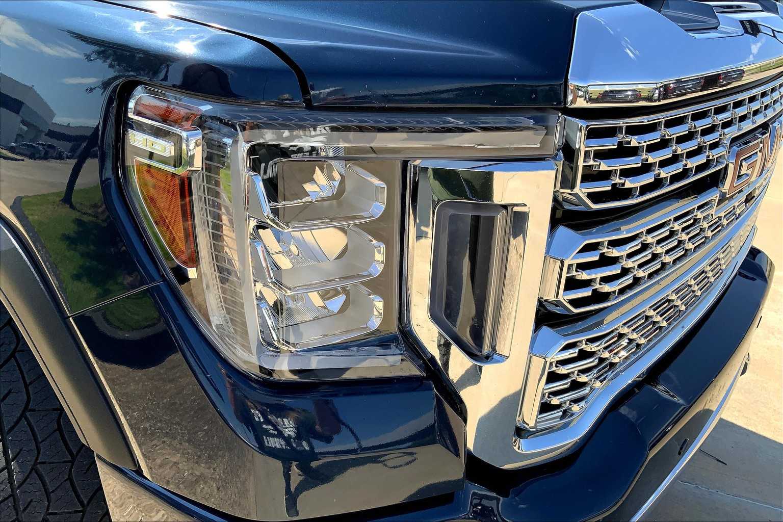 2020 Gmc Sierra Denali photo 25