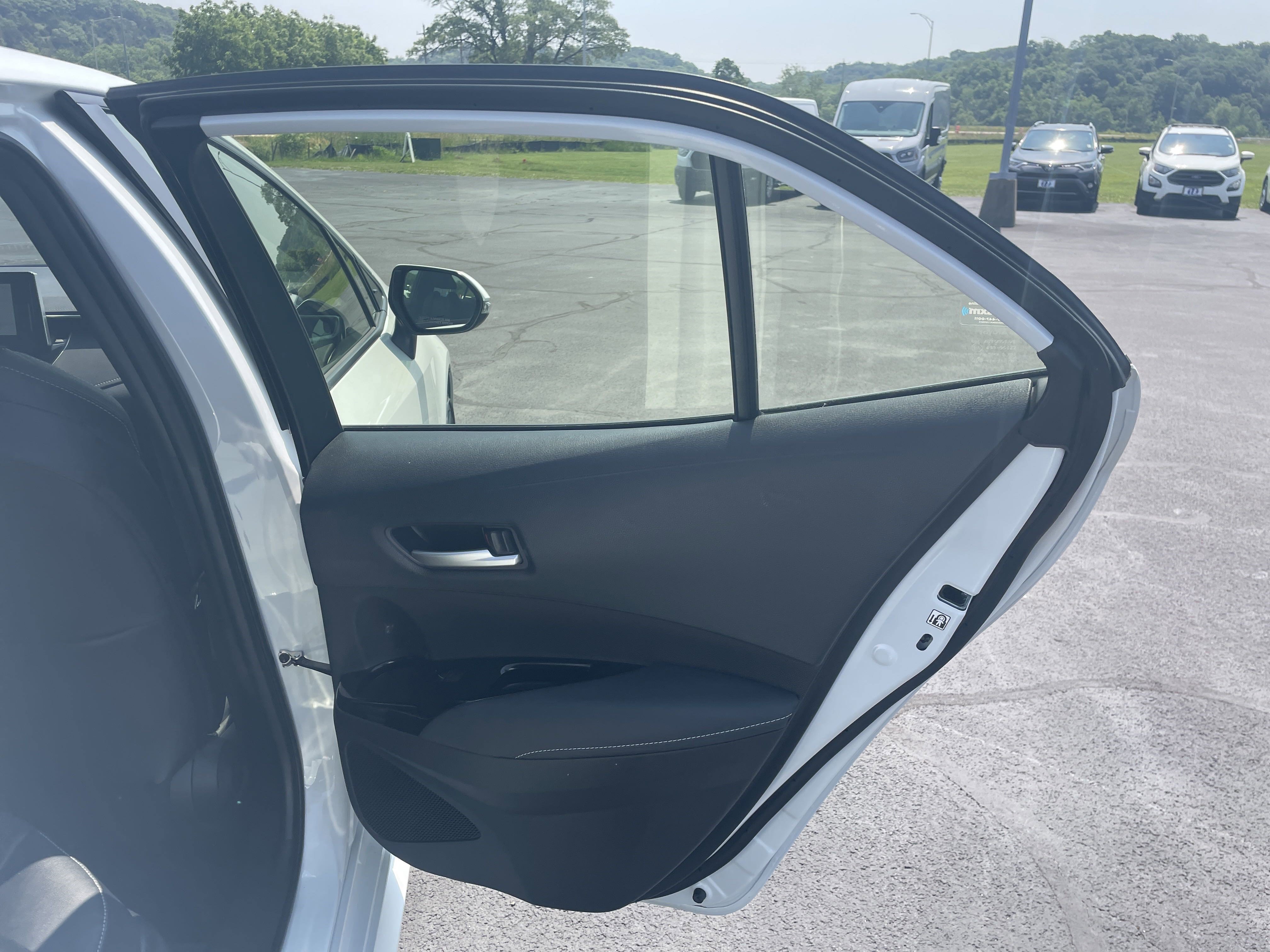 2023 Toyota Corolla XSE photo 17