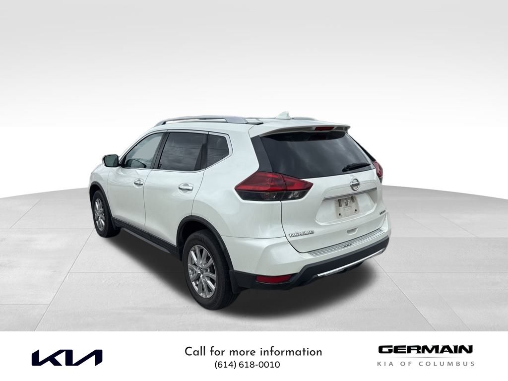 2018 Nissan Rogue SV photo 7
