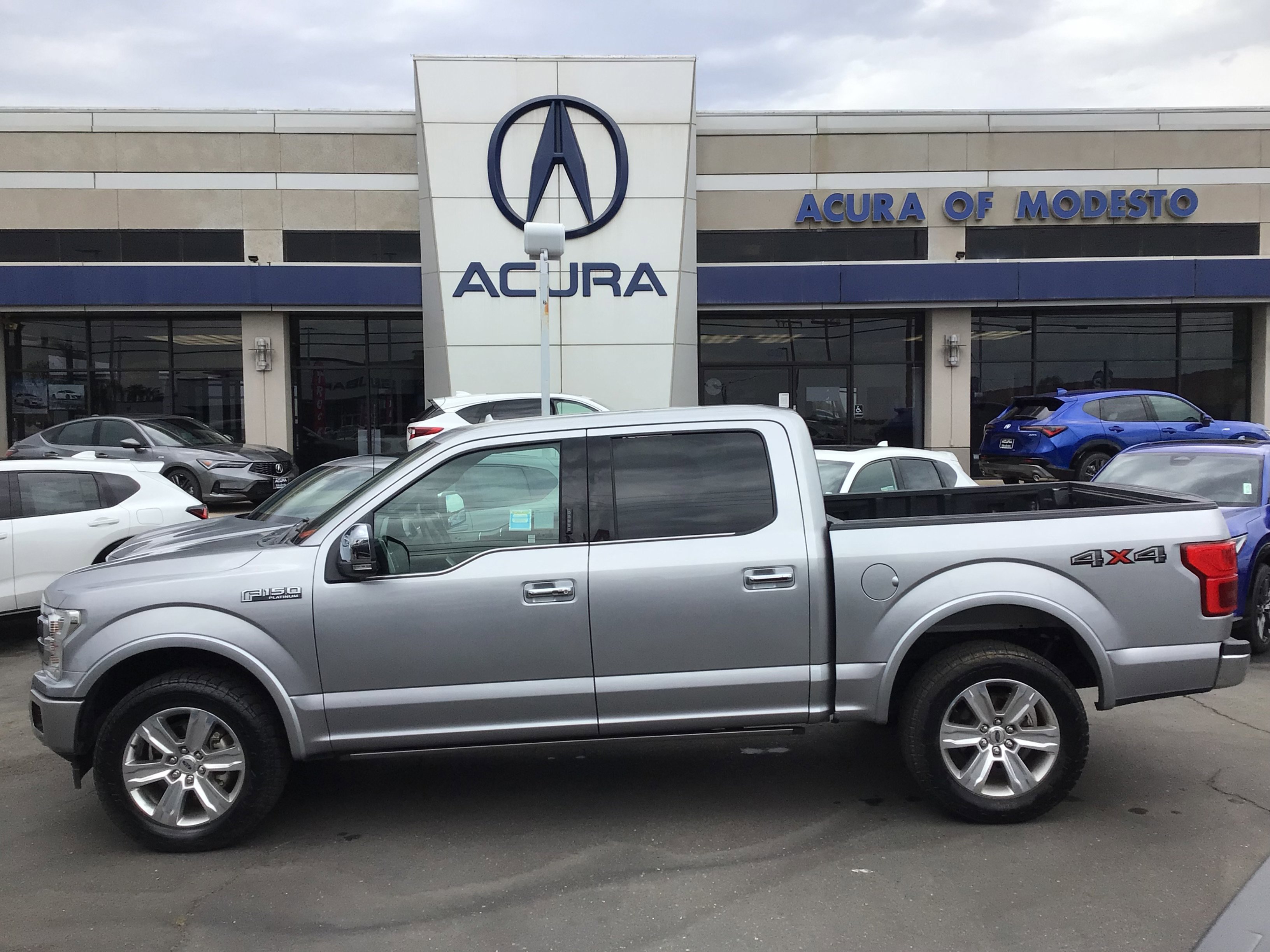 2020 Ford F-150 Platinum's photo