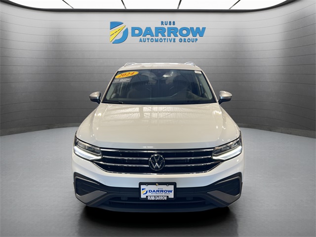 2024 Volkswagen Tiguan Wolfsburg Edition photo 2