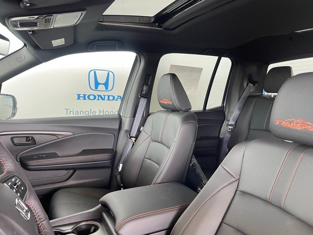 2025 Honda Ridgeline TrailSport photo 14