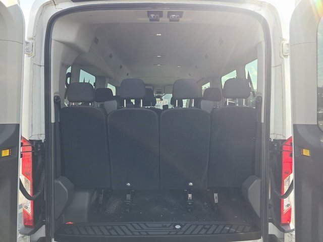 2022 Ford Transit Passenger XLT photo 3