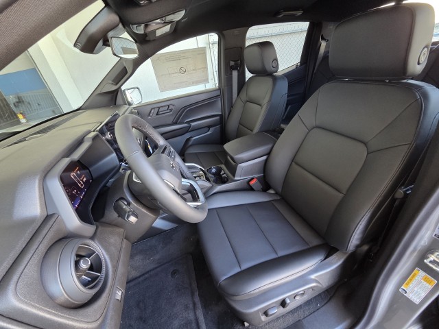 2026 Chevrolet Colorado Trail Boss photo 15