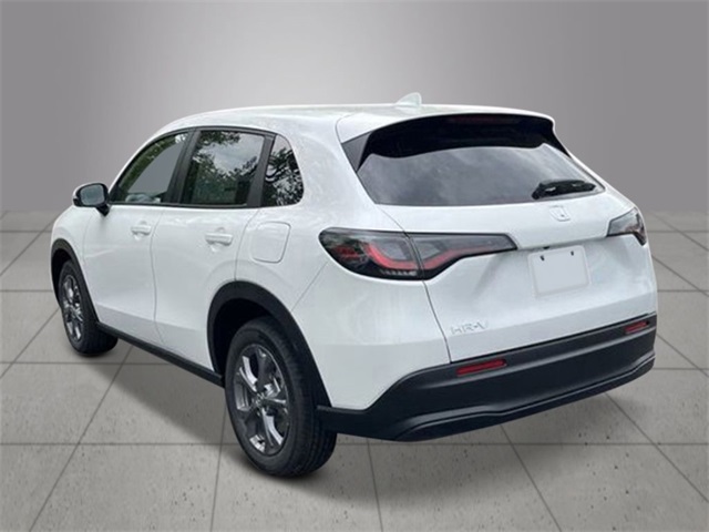 2026 Honda HR-V LX photo 3