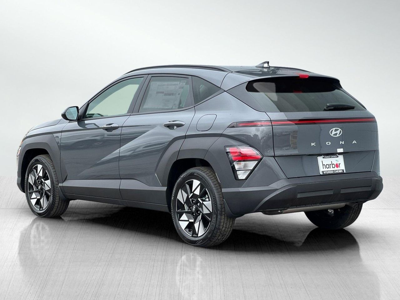 2025 Hyundai Kona SEL photo 6