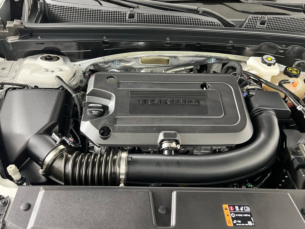 2023 Buick Envision Essence photo 25