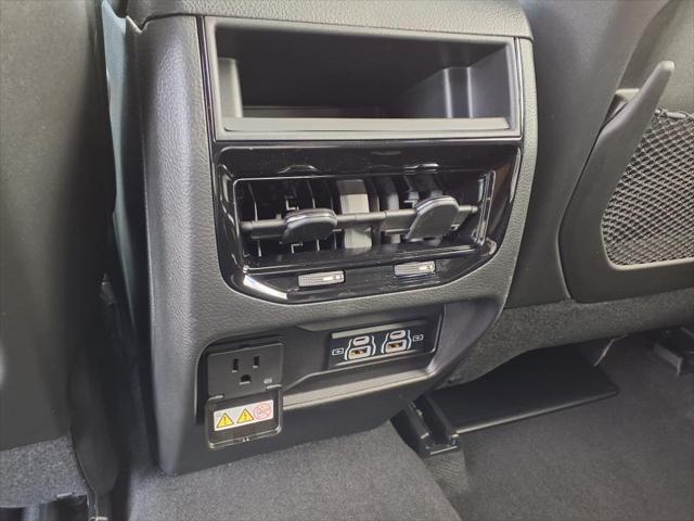 2025 Jeep Grand Cherokee Altitude X photo 2