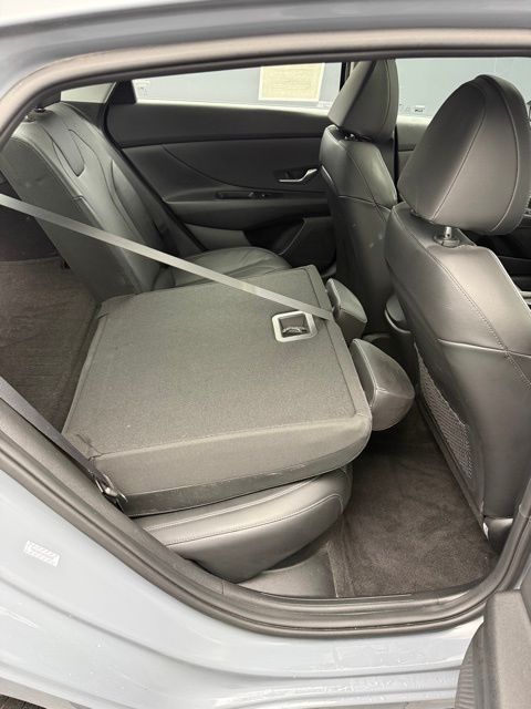 2022 Hyundai Elantra Hybrid Limited photo 44