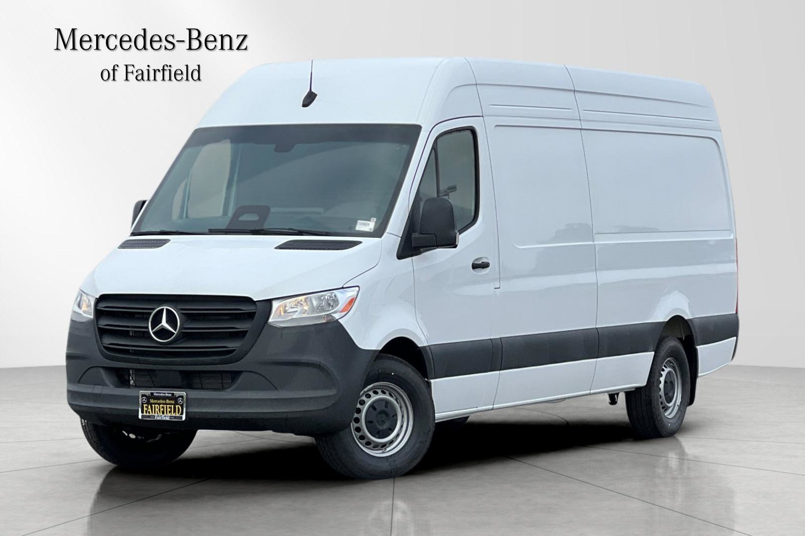 2026 Mercedes-Benz Sprinter Cargo Van Base's photo