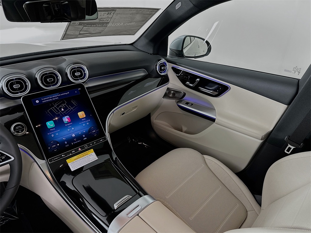2026 Mercedes Benz GLC 300 4MATIC photo 22