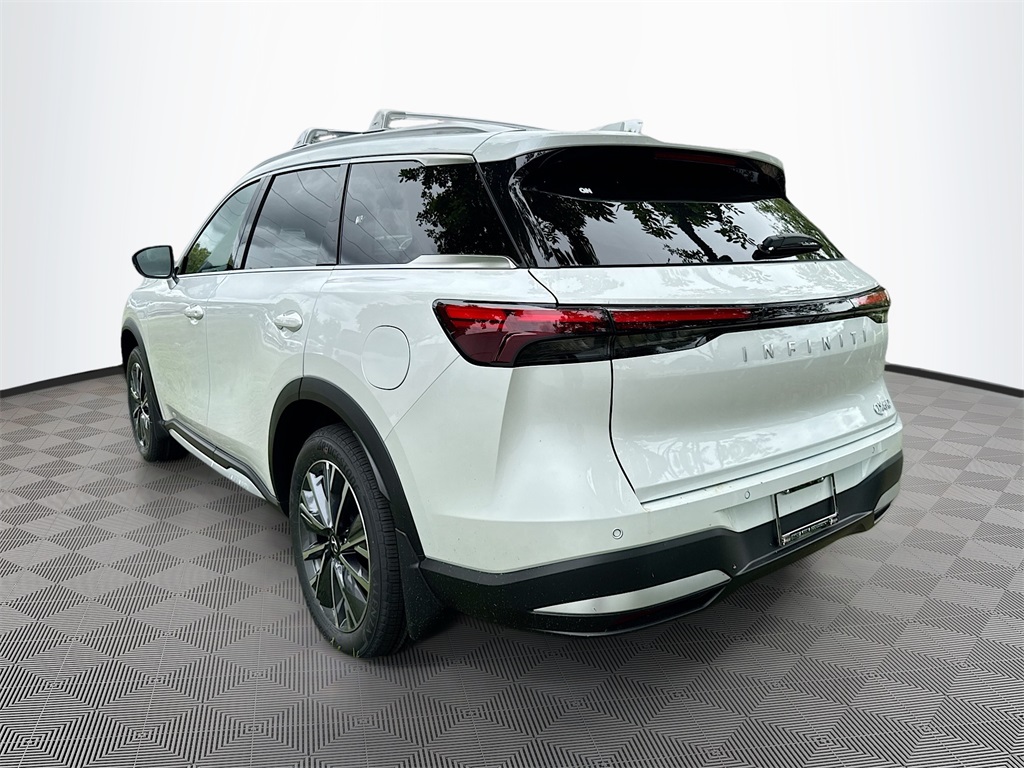 2026 Infiniti QX60 Luxe photo 5