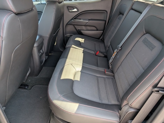 2015 Gmc Canyon SLE photo 25