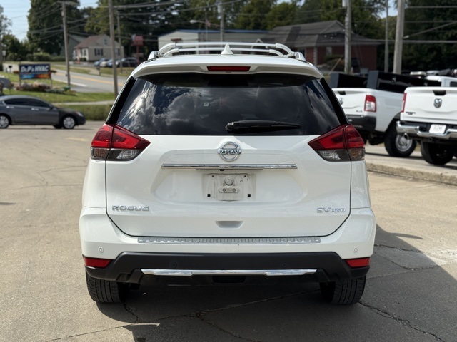2020 Nissan Rogue SV photo 5
