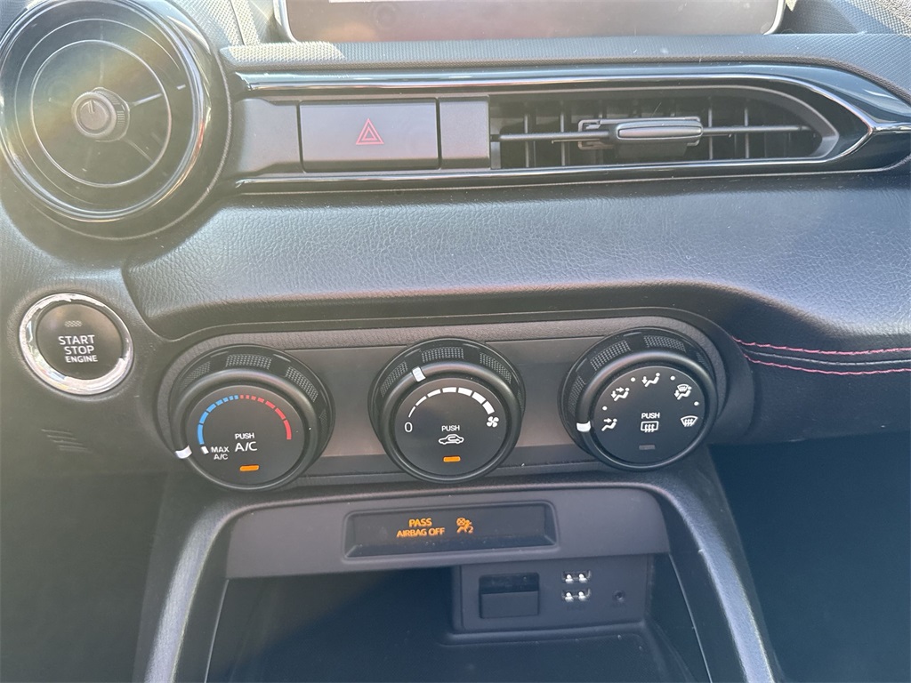 2016 Mazda MX-5 Miata Miata photo 18