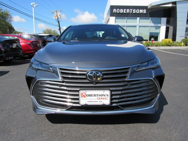 2022 Toyota Avalon Limited photo 4