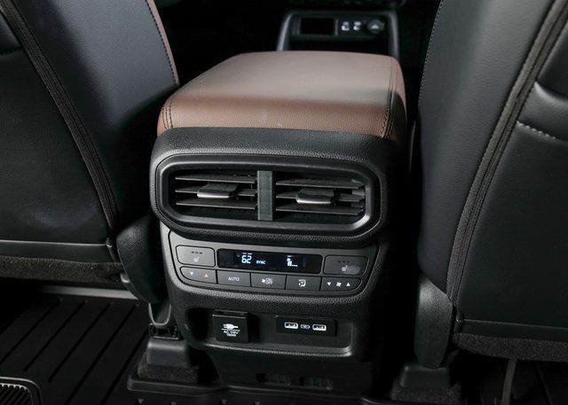 2023 Honda Pilot Elite photo 13