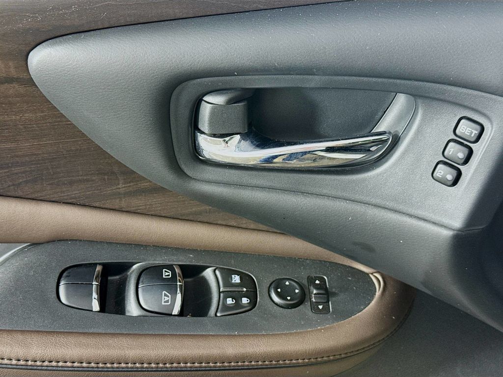 2020 Nissan Murano Platinum photo 20